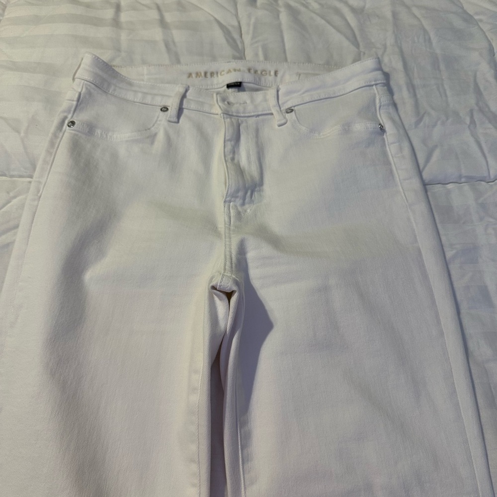 American Eagle Outfitters Women's white flare Jeans